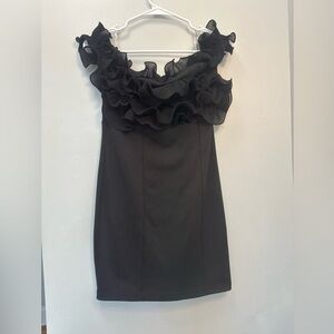 Alamar Elegant Black Knitwear